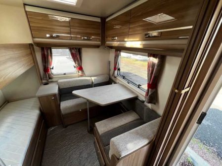 2017 Swift Challenger 590 Lux Alde
