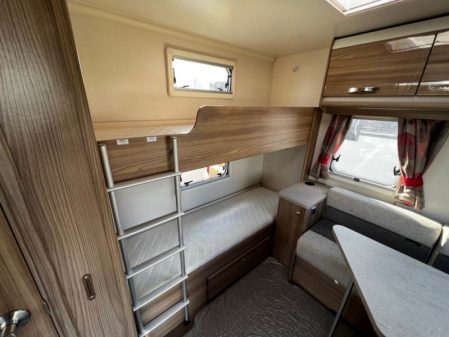 2017 Swift Challenger 590 Lux Alde