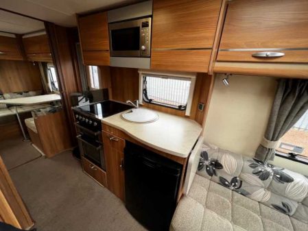 2013 Swift Challenger Sport 586