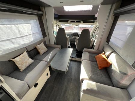 2022 Chausson Titanium Premium 720