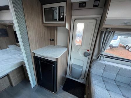 2023 Coachman Acadia 575
