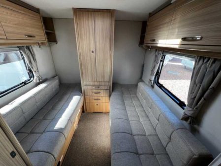 2016 Coachman Highlander 570