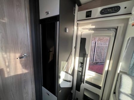 2023 Swift Voyager 594