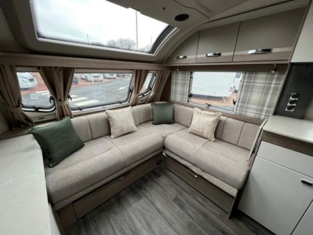 2023 Swift Challenger 560L Grande SE