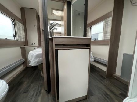 2023 Swift Challenger 560L Grande SE