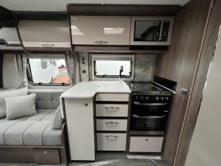 2023 Coachman Laser 665