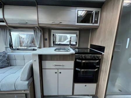 2023 Coachman Acadia 545