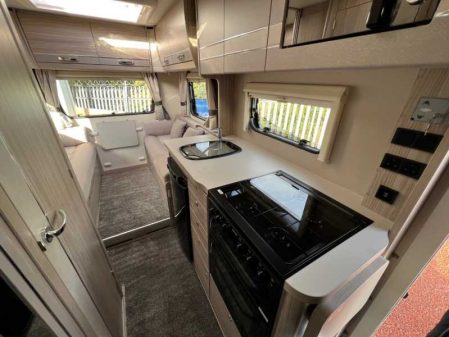 2021 Elddis Explorer 196