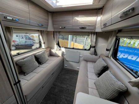 2021 Elddis Explorer 196
