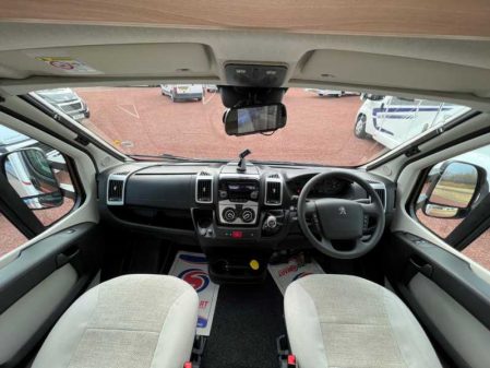 2017 Elddis Platinum Editon 185