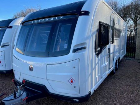 2023 Coachman VIP 675