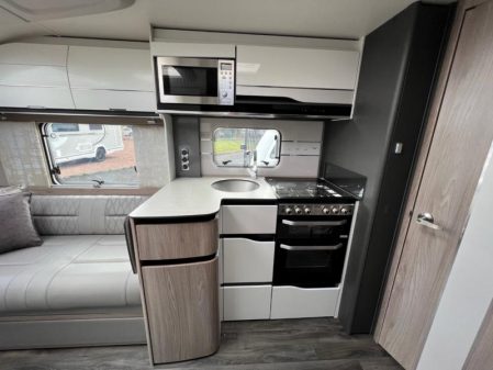 2023 Swift Elegance Grande 835