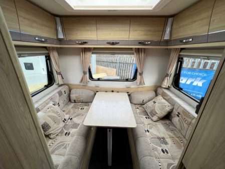 2016 Elddis Majestic 135