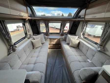2023 Coachman VIP 460