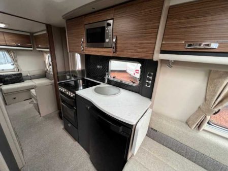 2019 Swift Sterling Eccles 590