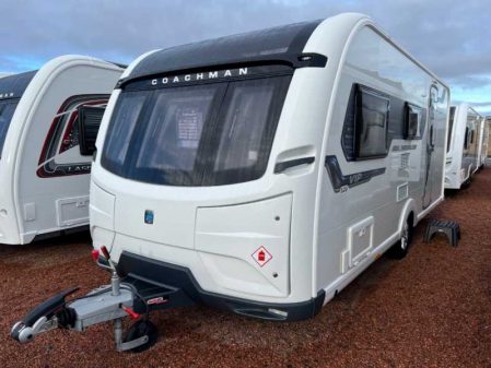 2019 Coachman VIP 520