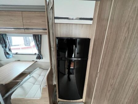 2015 Coachman Laser 620/4