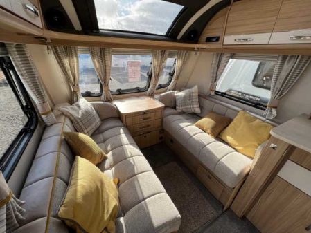 2018 Coachman Highlander 575
Incl Mover