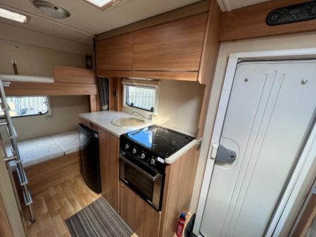 2013 Swift Escape 696
