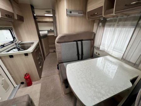 2014 Hobby T65 GE