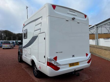 2016 Hymer Van S