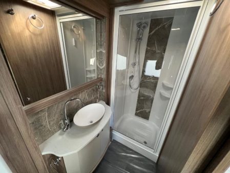 2023 Coachman VIP 575
