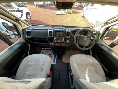 2022 Elddis Explorer 196