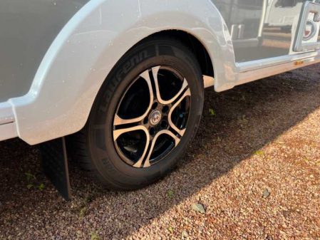 2023 Coachman Acadia 575