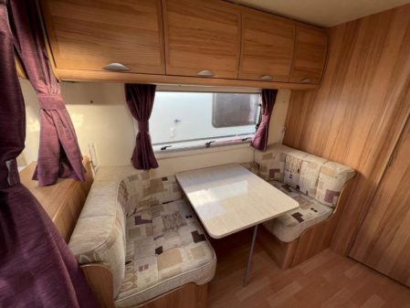 2011 Bailey Unicorn Madrid