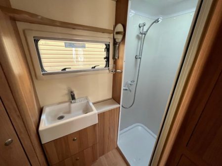 2011 Bailey Unicorn Madrid