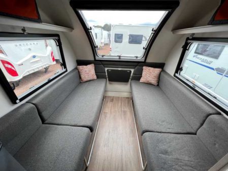 2018 Swift Basecamp Plus