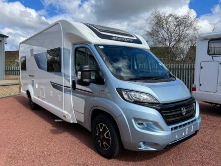 2020 Swift Searcher 674