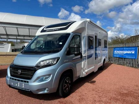 2020 Swift Searcher 674