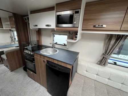 2021 Swift Sprite Major 6TD
Inc Mover