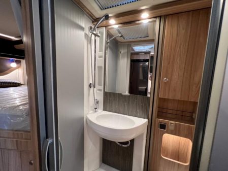 2023 Hymer ML-T 570 Crossover