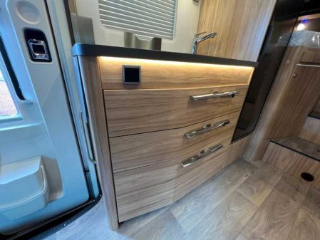 2023 Hymer ML-T 570 Crossover