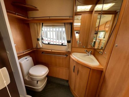 2003 Swift Challenger 480 SE