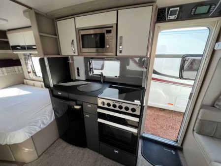 2017 Sterling Elite 630 inc Mover