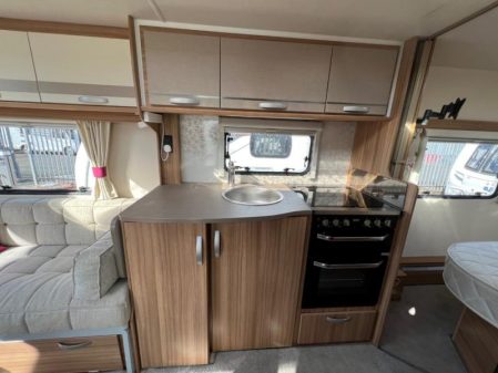 2018 Lunar Quasar 674
