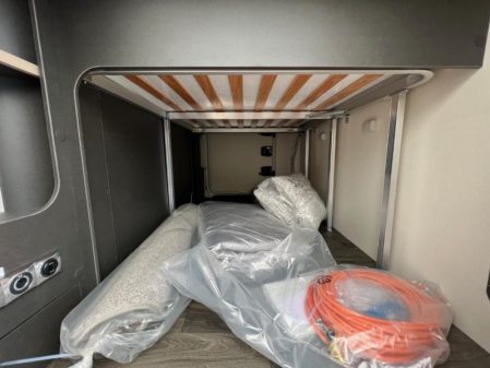 2023 Swift Voyager 594