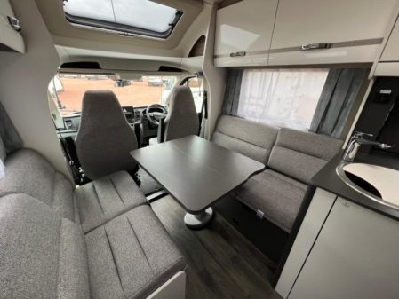 2023 Swift Voyager 594