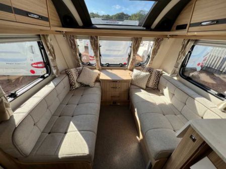 2017 Coachman Pastiche 575