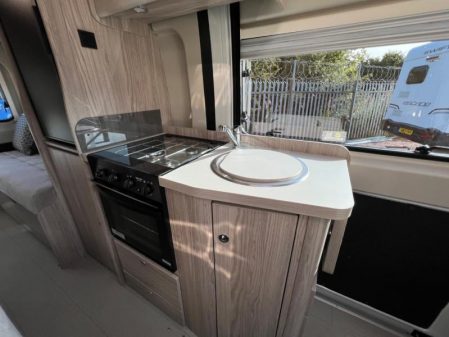 2023 Elddis Explorer CV40 Auto