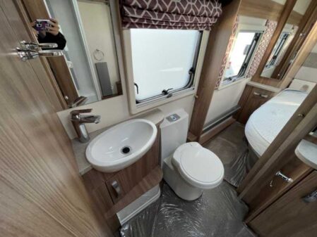 2017 Swift Conqueror 650
inc 4 motor mover