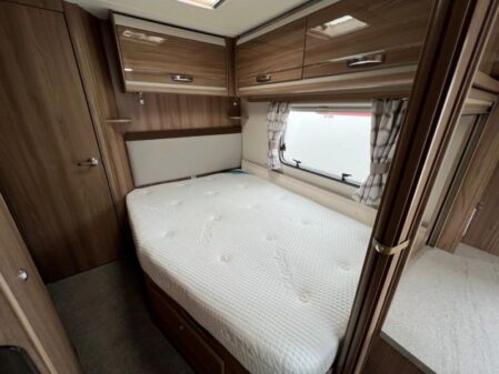 2016 Swift Challenger 570