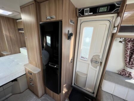 2017 Swift Conqueror 580