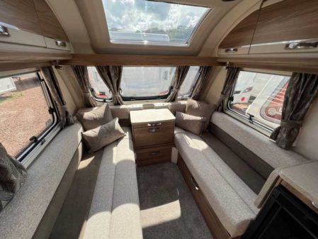 2022 Swift Challenger 560