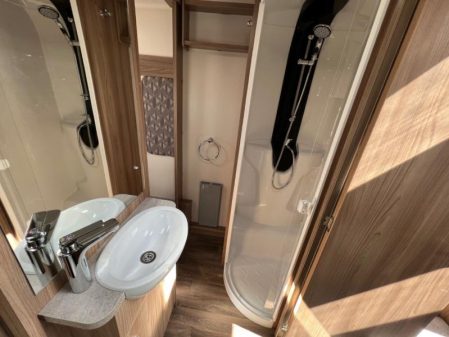2022 Swift Challenger 560