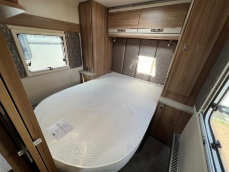 2022 Swift Challenger 560