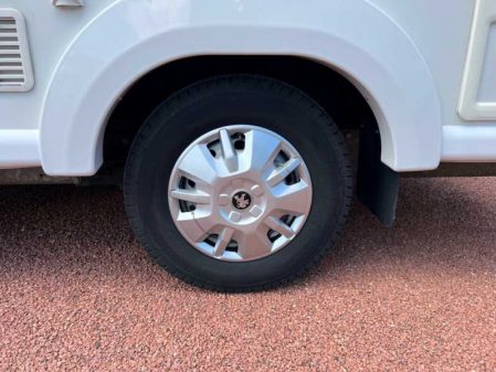 2016 Bailey Advance 640